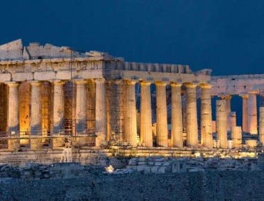 Il Manifesto: «Έξοδος από τα μνημόνια - Έλεγχοι των πιστωτών κάθε τρεις μήνες»